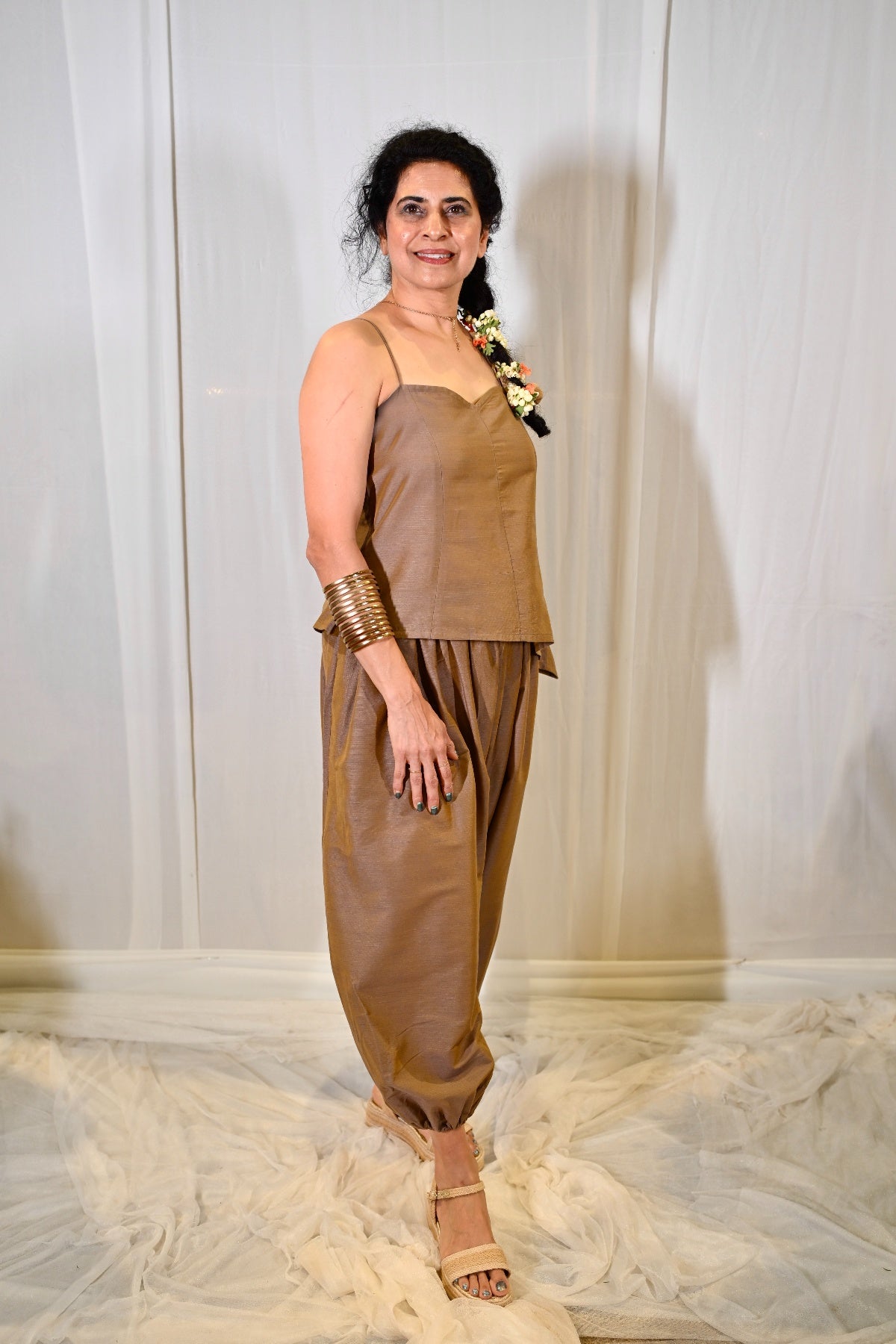Women in Bybhasin
