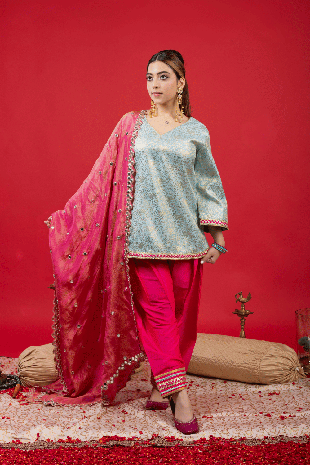 NEELAMBARI FARSHI SET